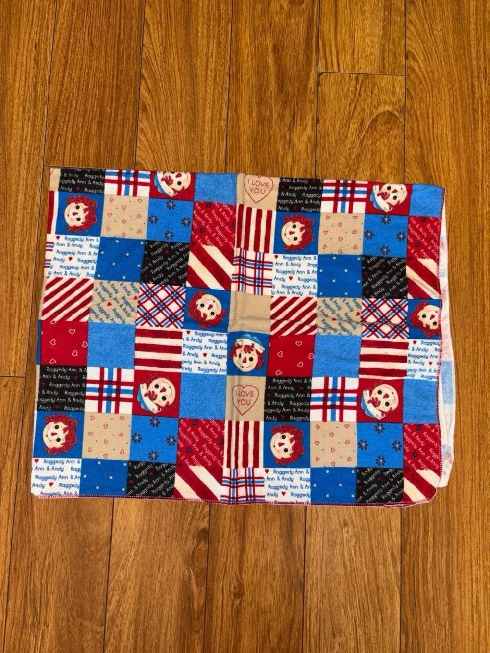 Vintage 90s raggedy Ann and Andy baby blanket
